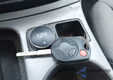 2015 Ford Escape Se z USA, uszkodzony, nr VIN 1FMCU9GX0FUB77167